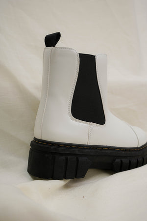 Bota Riva