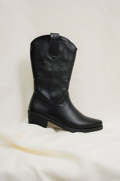 Bota Kira