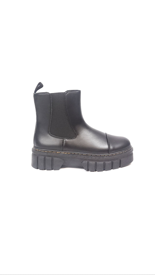 Bota Riva