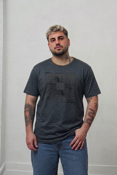 Remera Grid Plus Size