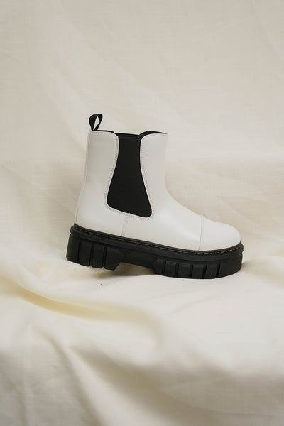 Bota Riva