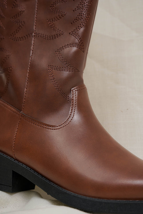 Bota Kira
