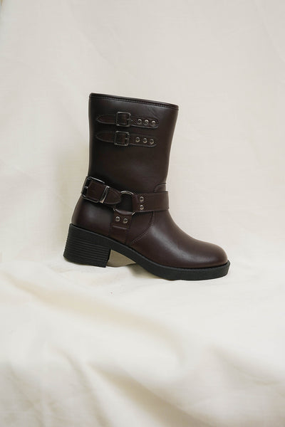 Bota More
