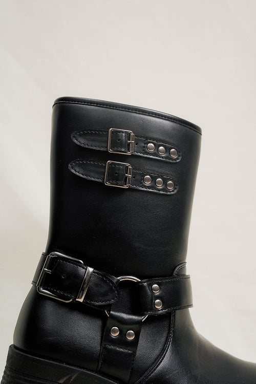 Bota More