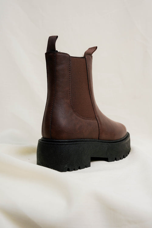 Bota Tori